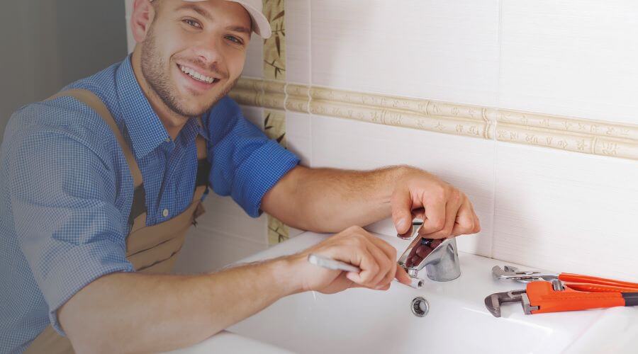 Professional clogged drains services in Van Alstyne, TX